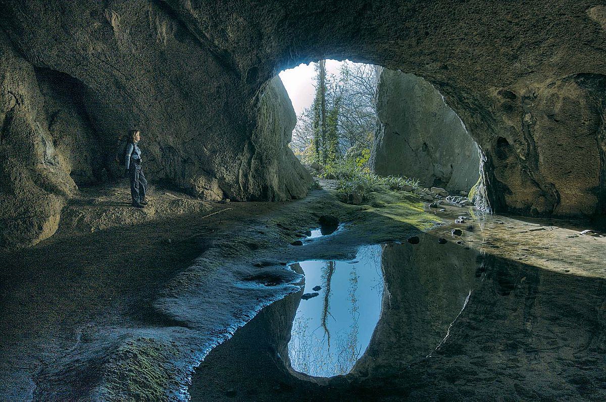 Antichi abitatori delle grotte in Friuli