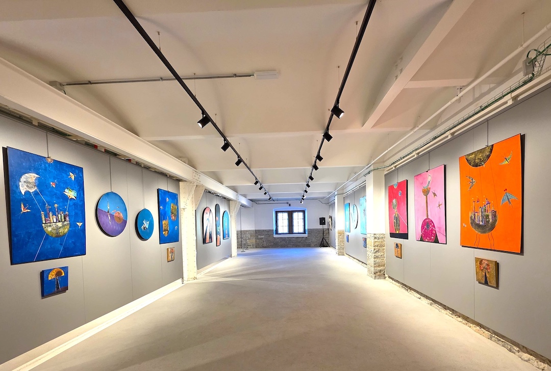 Finissage della mostra Open. Confini di luce per un mondo di pace